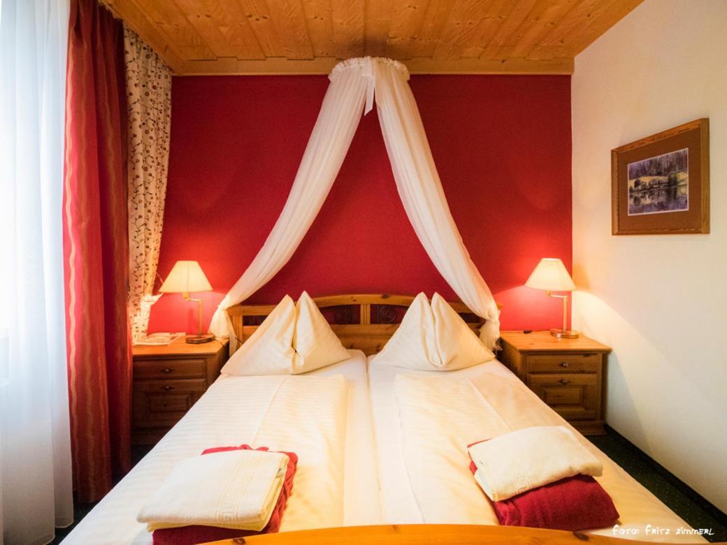 Hotel Drei Hasen Мариацелль Номер фото
