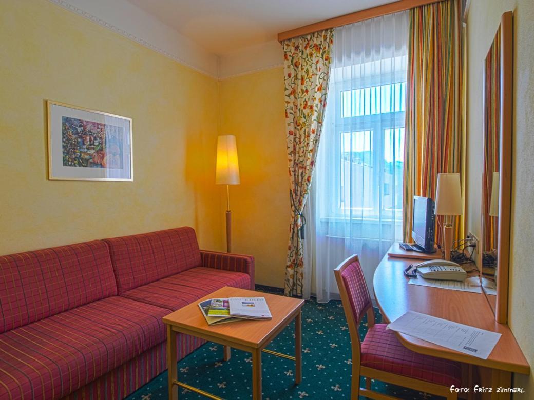 Hotel Drei Hasen Мариацелль Номер фото